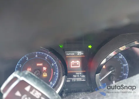 2015 Toyota Corolla S Plus z USA, uszkodzony, nr VIN 2T1BURHE1FC378621